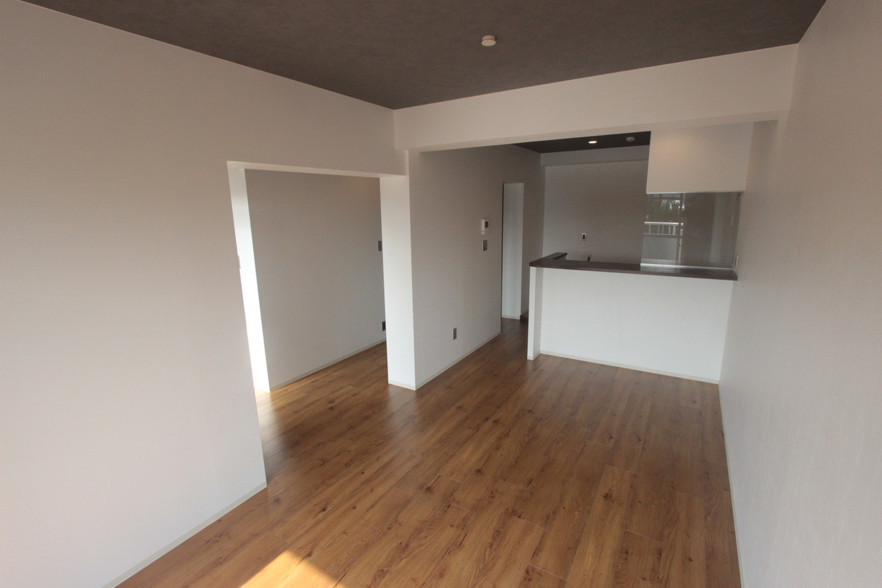 居室・リビング　写真はイメージです。色仕様は現況優先になります。