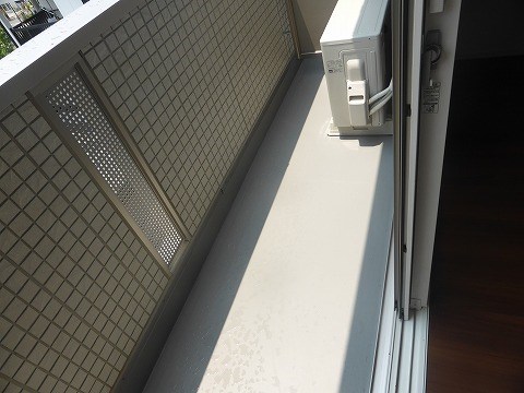 バルコニー　同物件別部屋