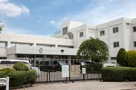 中学校　小金井市立小金井第一中学校（中学校）まで749m
