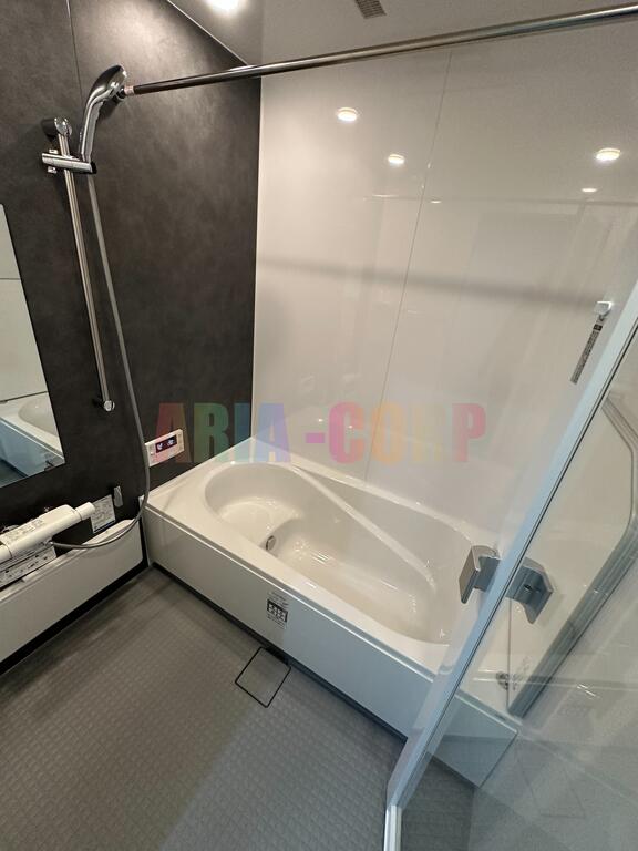 バス・シャワールーム　追い焚きや浴室乾燥機付◎ゆったり浸かれるバスルーム♪