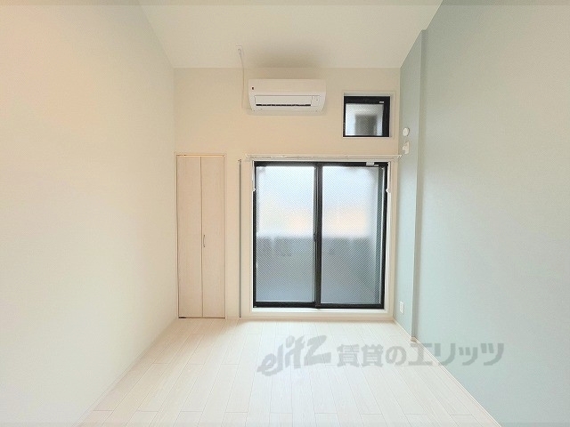 居室・リビング　洋室