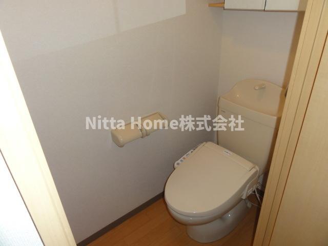 トイレ　シャワー付きのトイレです◎