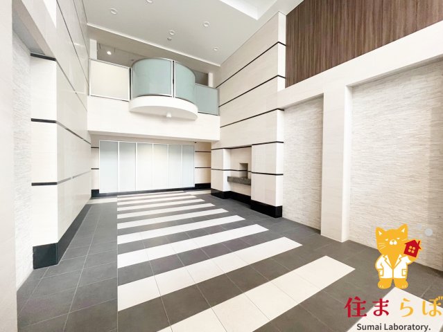 エントランス　共用部の印象も大切に