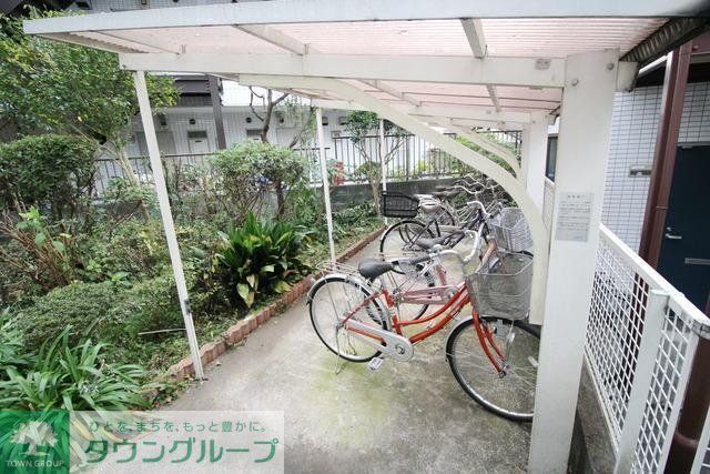 その他　★屋根付き駐輪場スペースです★