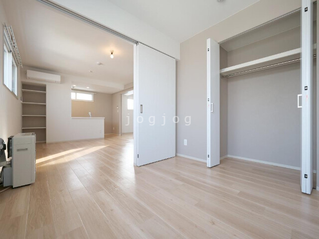 その他部屋・スペース　一部デザインクロス仕様