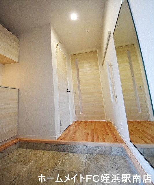 玄関　★玄関まわりは広々スッキリ！★参考写真