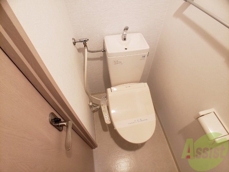トイレ　トイレです。ウォシュレット付を探している方、おすすめです。