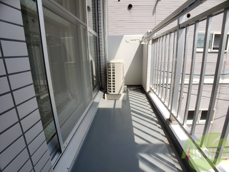 バルコニー　バルコニーが付いていますので一息ついてみてはいかがですか。