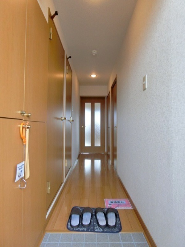 玄関　図面と現状に相違がある場合には現状を優先