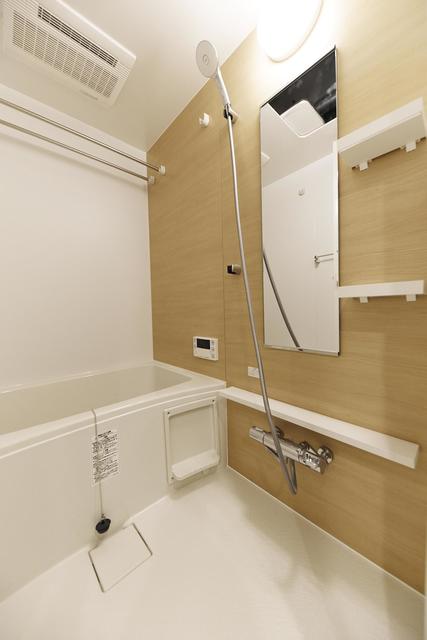 バス・シャワールーム　※写真は同タイプ住戸です。