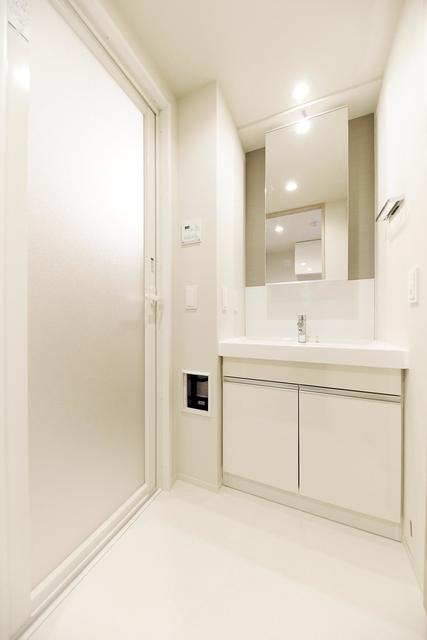 洗面設備　※写真は同タイプ住戸です。