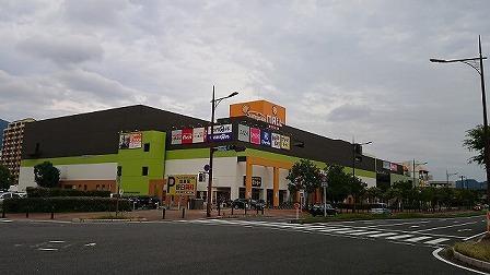 ショッピングセンター　サニーサイドモール小倉店（ショッピングセンター）まで450m