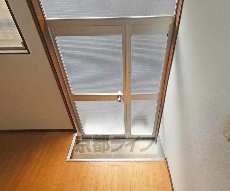 玄関　玄関です。