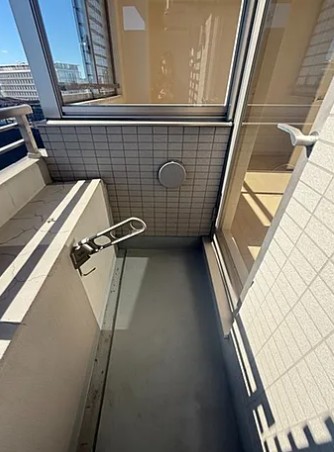 バルコニー　広々としたバルコニーです