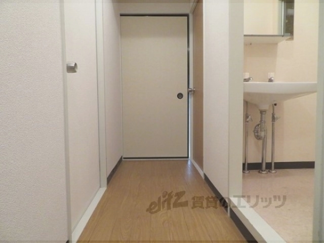 その他部屋・スペース　廊下