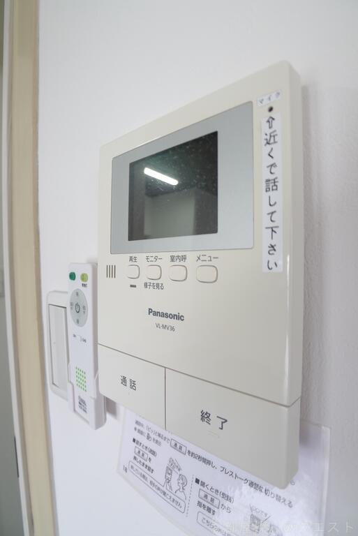 セキュリティ　（写真は清掃前）