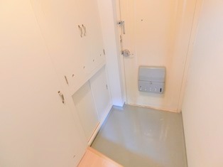 玄関　同タイプ内観です
