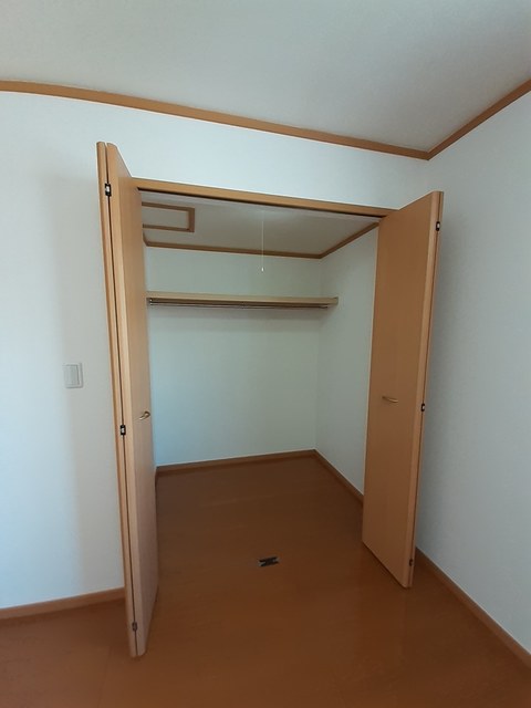 収納　図面と現状に相違がある場合には現状を優先