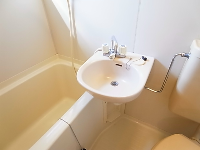 洗面設備　別部屋参考写真