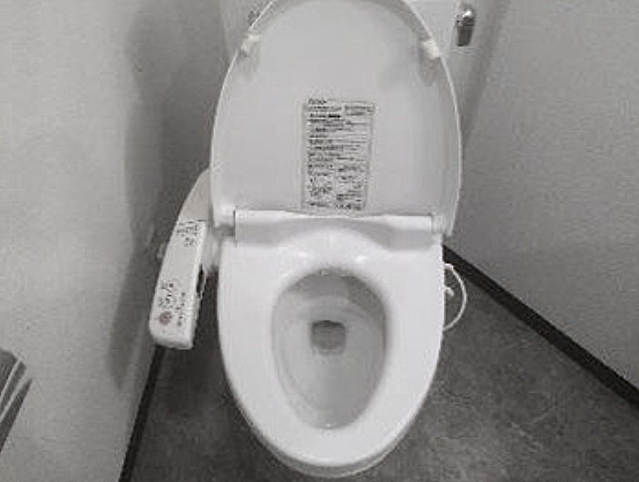 トイレ　トイレ