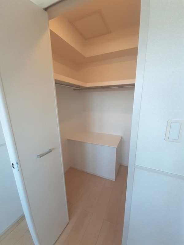 収納　図面と現状に相違がある場合には現状を優先