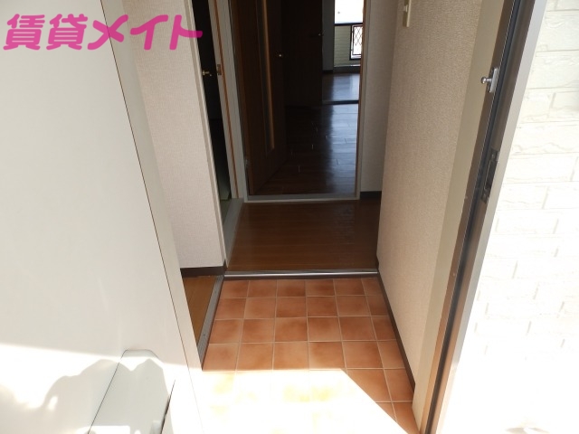 玄関　同型参考写真