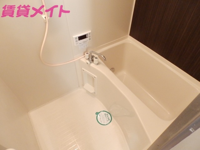 バス・シャワールーム　同型参考写真