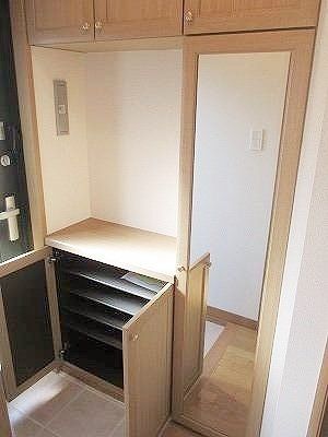 玄関　収納