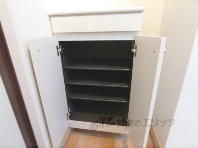 収納　下駄箱