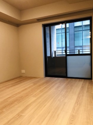 居室・リビング　内観1