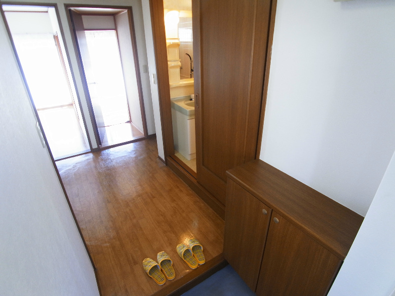 玄関　別部屋参考写真