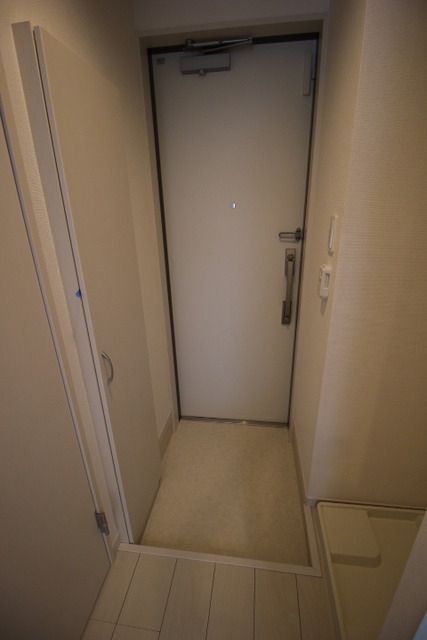 玄関　広々とした玄関です