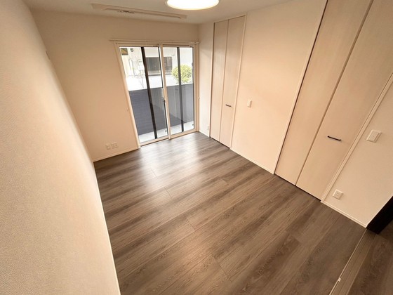 居室・リビング　※別部屋の写真です