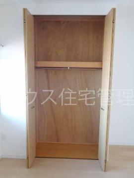 収納　クローゼット