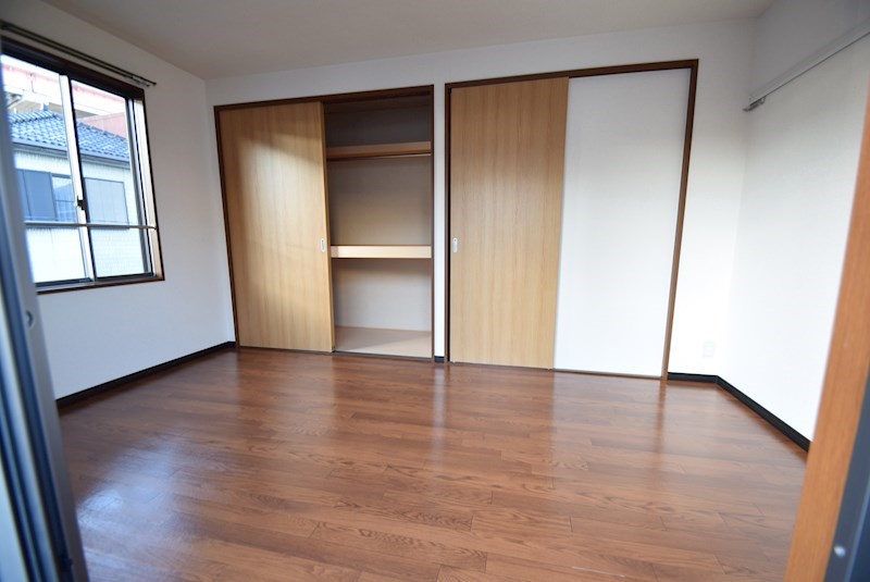 その他部屋・スペース　2面窓で明るく風通しのいいお部屋