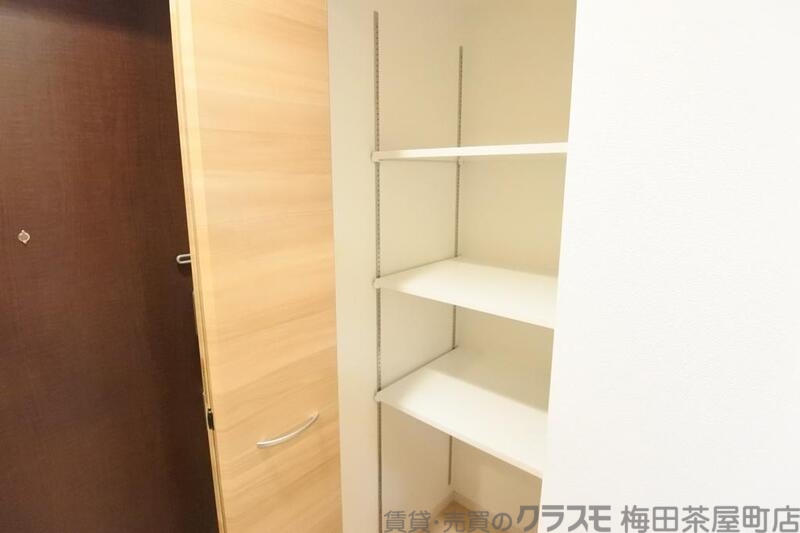 収納　玄関収納です