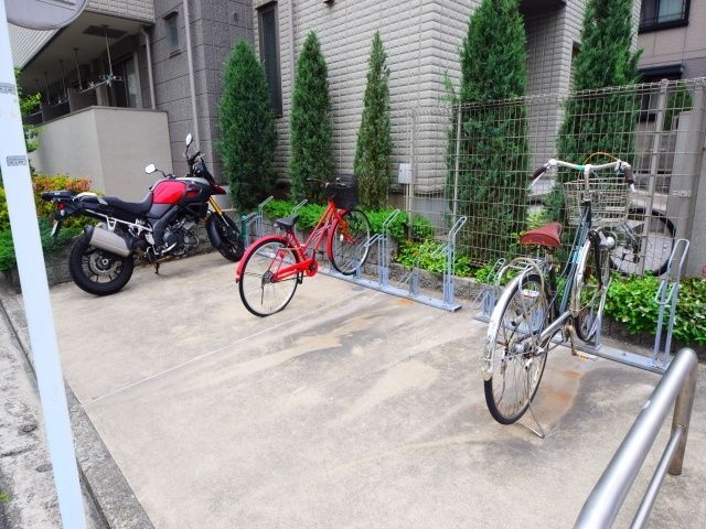 駐車場　★★敷地内駐輪場★★