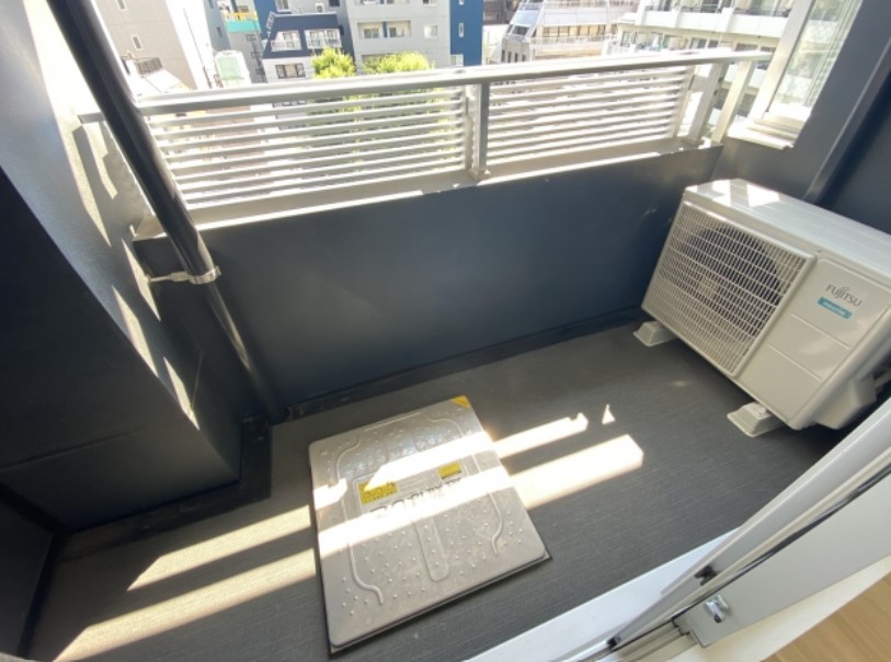 バルコニー　写真は同タイプ住居です。