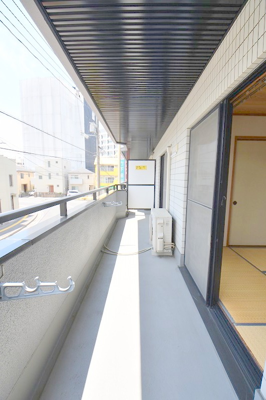 バルコニー　お問合せはシティホーム海田センター　082-821-2227