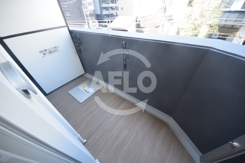バルコニー　エステムコート堺筋本町　バルコニー
