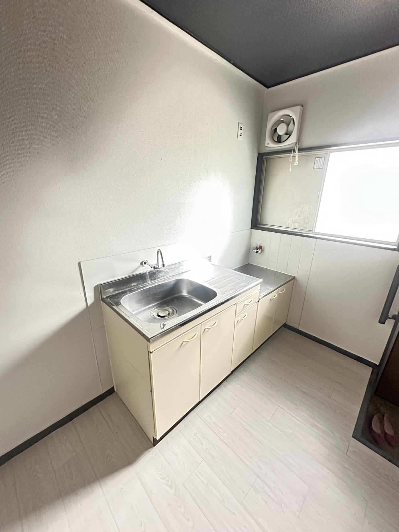 岩出市 水栖アパートのキッチン写真