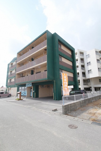 建物外観　オートロック付♪