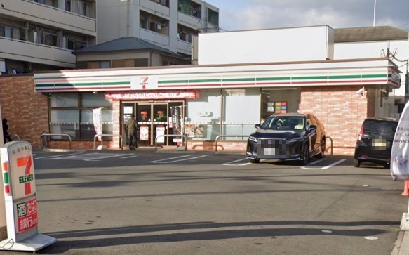 コンビニ　セブンイレブン 茨木五十鈴町店（コンビニ）まで615m