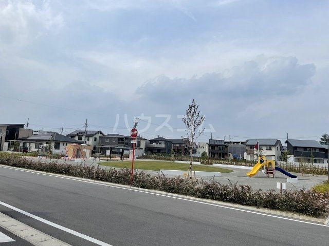 公園　城向のびのび公園（公園）まで1210m