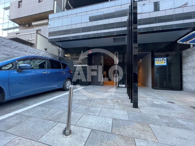 エントランス　エスライズ御堂筋本町　エントランス