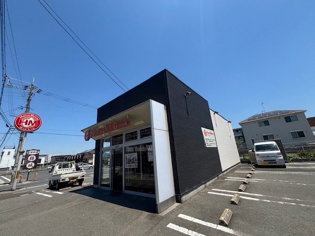 飲食店　ほっともっと直方新知店（飲食店）まで125m