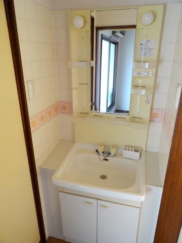 洗面設備　★助かる独立洗面台★