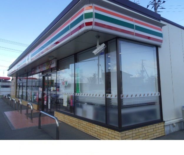 コンビニ　セブンイレブン福島蓬莱店（コンビニ）まで100m