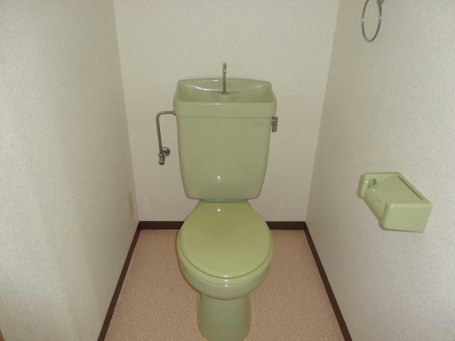 トイレ　※別室、参考写真