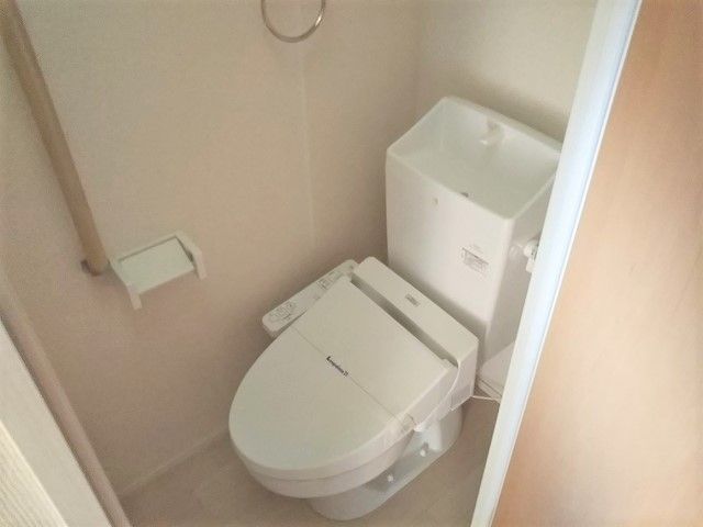 トイレ　お部屋探しはタウンハウジング千葉店にお任せ下さい♪